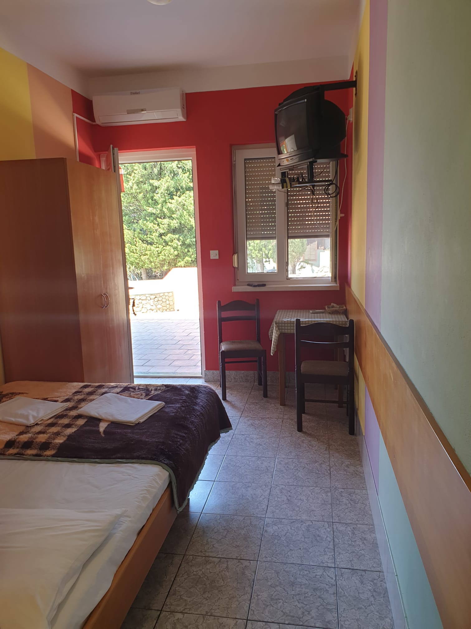 APARTMAN 5